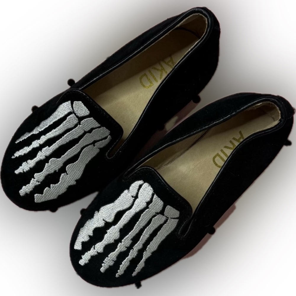 Mara & Mine x Akid Jem Skull Suede slip on Shoes
